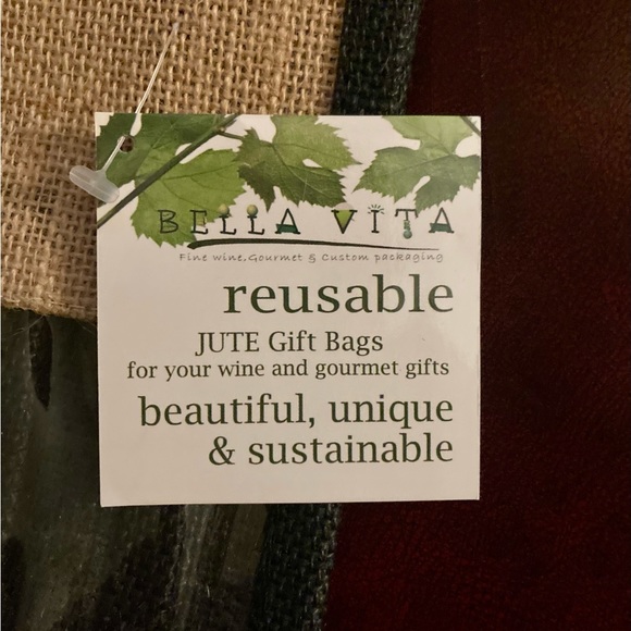 Bella Vita Other - Jute wine traveler gift bag
